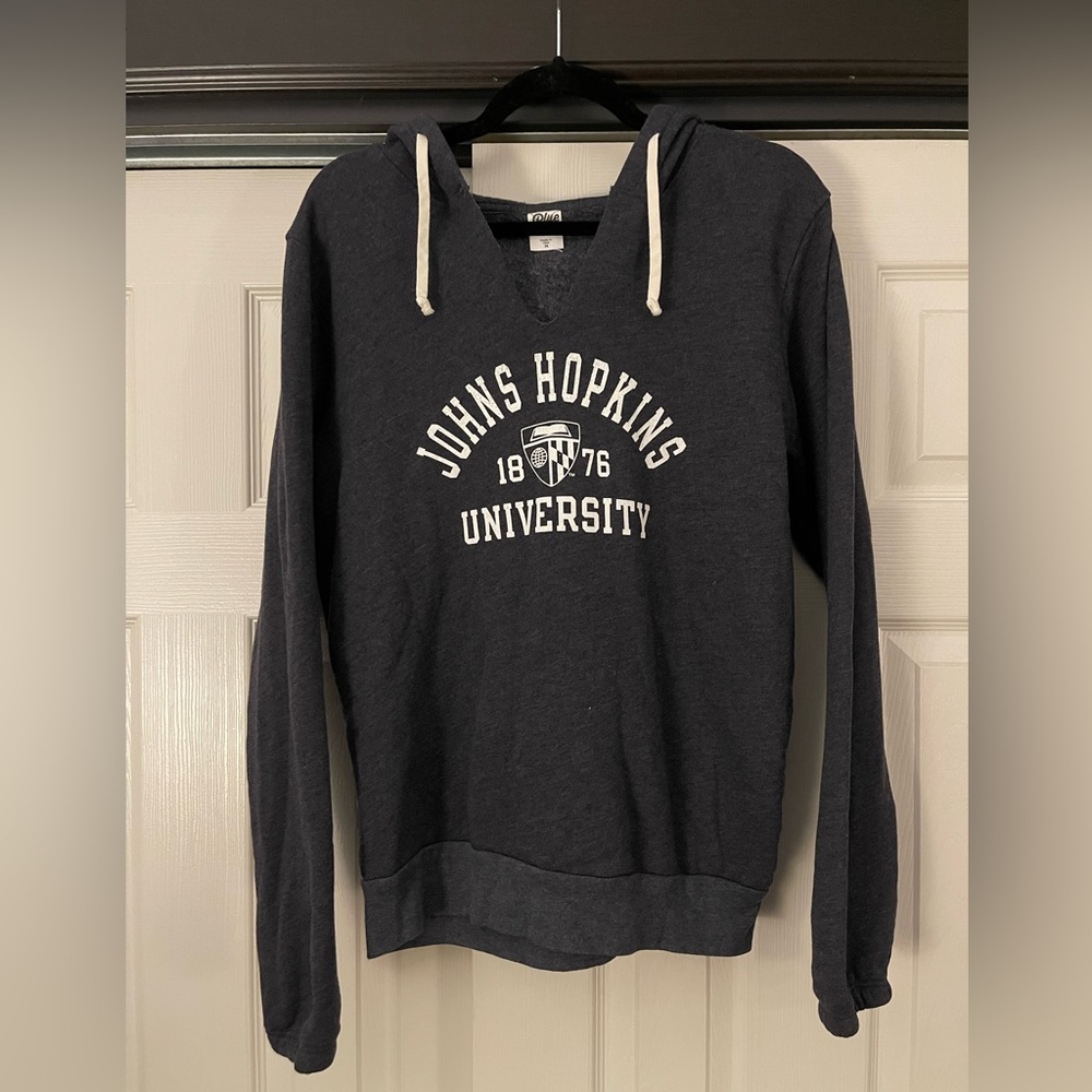 Women’s Medium V-Neck Collegiate Hoodie- JHU